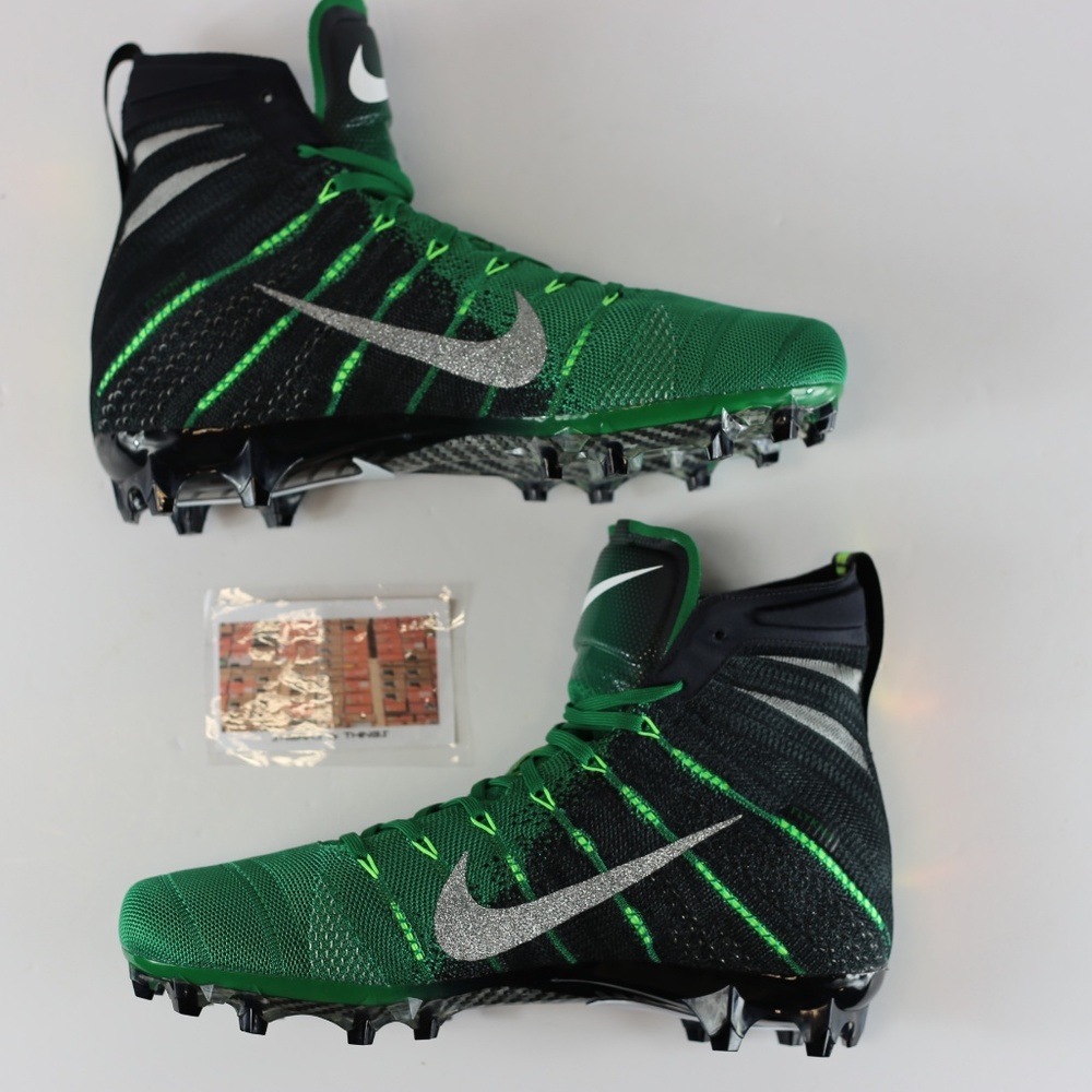 Nike Vapor Untouchable 3 Elite Football Cleats - Picture 8 of 8